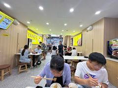 -杨铭宇黄焖鸡米饭(光谷APP广场店)