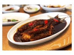 钱湖四宝-青鱼划水-宁波柏悦酒店·钱湖渔港