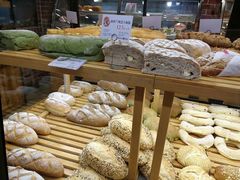 -BROAD面包路·欧式面包(龙湖时代C馆店)