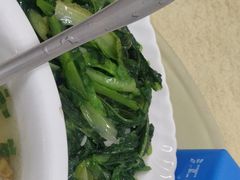 -湘里湘亲饭店(闸坡店)