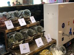 -东方红海鲜百汇(国际大厦店)