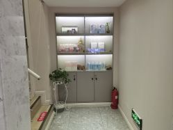 -咪咪专业脱毛连锁机构