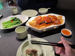 -蝴蝶里·粤菜·点心(滨江龙湖店)