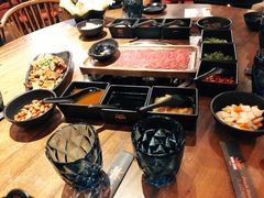 -六扇门潮汕牛肉火锅(BGC店)