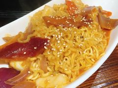 炒拉面年糕-意成料理