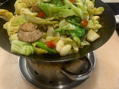 干锅手撕包菜-吴记百姓菜馆·北京菜·烤鸭(故宫店)