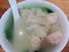 -诚铭记·虾仁汤包·成都小吃(融创店)