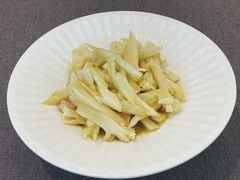 -瓯越·海鲜·瓯味一品(IM长宁国际店)