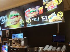 -麦当劳(七宝乐购店)