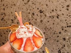 -黄记煌三汁焖锅(新佳丽江汉路店)