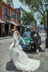 点击看大图 唯美浪漫-挪娅婚纱摄影皇家会所