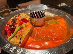 -晓宇重庆火锅(西安荟聚店)