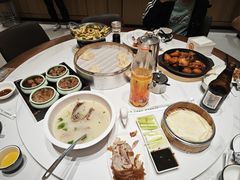 -梅利汴京烤鸭•开封豫菜地标店(东大街店)