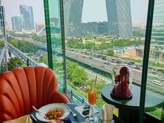 -福楼毕斯罗F Bistronome(国贸商城约会地标景观店)