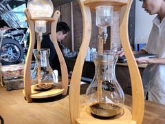 -Metal hands·铁手咖啡