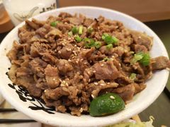-熊吞·大碗丼烧肉饭(济宁万达广场店)