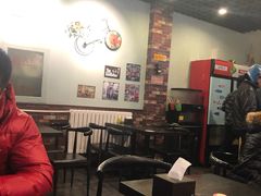 大堂-愉肴麻辣香锅(中北镇店)
