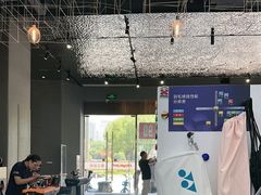 -YONEX苗江运动城(源深店)