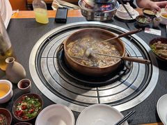 -阿山卓·野生菌火锅·纳西火塘烤肉