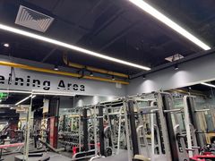 -VLines耀能运动24小时·月付制健身(京广桥店)