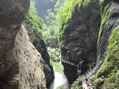 -龙水峡地缝景区
