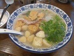 小潘特色鸭血粉丝汤-小潘记鸭血粉丝汤