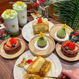 太顶了家人们‼️仅售2⃣️0⃣️天圣诞限定甜品宴