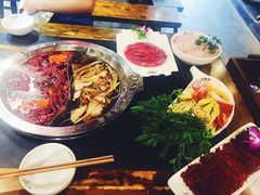 -嘉州叶婆婆钵钵鸡(建设路店)