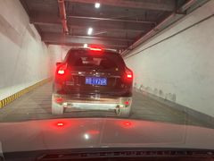 -凯德Mall新都心-停车场