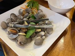 -两兄弟Song Pee Nong(2号店)
