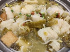 -周鱼小馆石锅酸菜鱼(活力汇店)