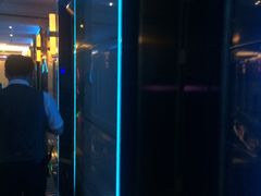 -温莎KTV(珠江路店)