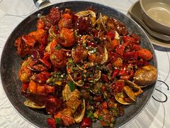 -巴厘龙虾·榜首油焖大虾(音乐学院·沿江酒馆店)