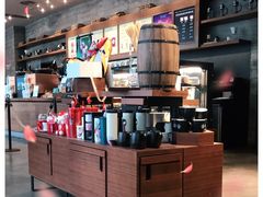 -星巴克臻选(广州高德置地秋广场店)