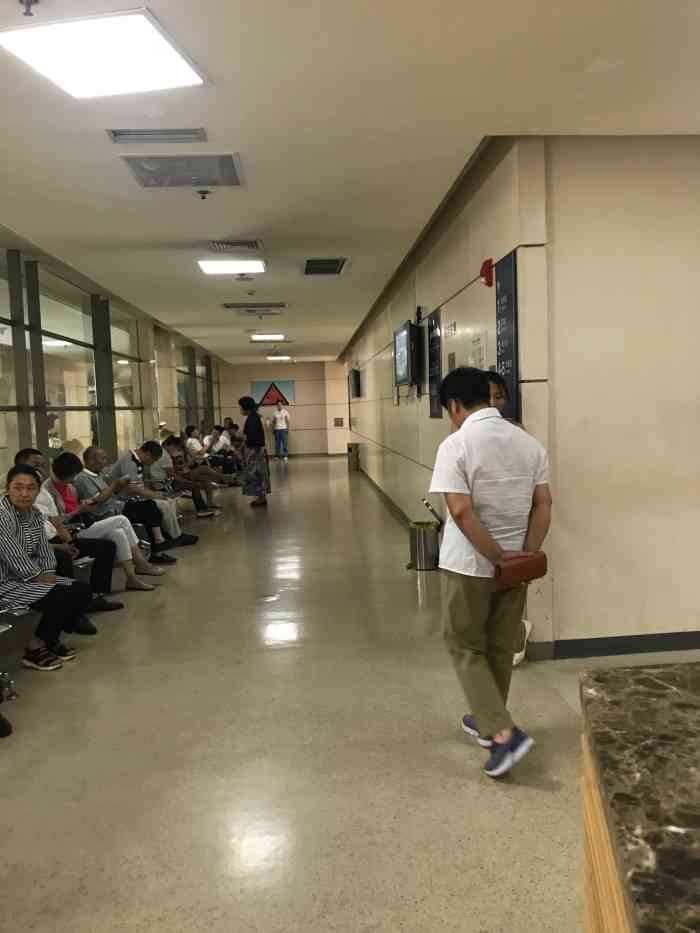 泰达医院-"泰达医院以前在第一大街,现在搬到了三大街.