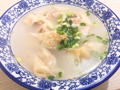 骨汤抄手-37号老院坝抄手(马王庙37号院店)