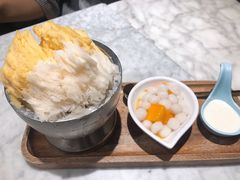 养乐多芒果绵绵冰-发记甜品(豉油街店)