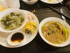 -怡豪大饭店·银顶旋转餐厅