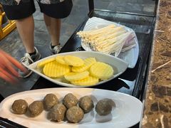 -乡土黄·鲜牛肉火锅·小龙虾(兴业街店)