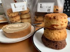中村拿铁卷-SKROLL卡特司库·蛋糕定制·生吐司·司康(古北程家桥店)
