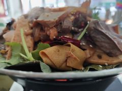-天天向上素食餐厅(五台山店)