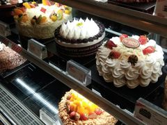 -85度C(生甜甜圈研究工坊·上海平凉店)