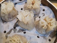 鲜肉冬笋烧麦-景芳周大姐(国大城市广场店)