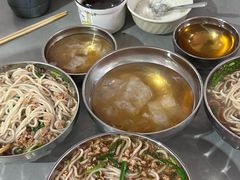 -正宗杨记普洱酸醋米线(总店)