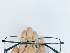 -罗伯特眼镜·蔡司官方授权(罗湖国贸店)