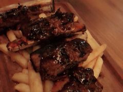 -Ribs & Burgers The Rocks
