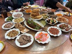 -马武寨驴打滚宴美食村289号(十三陵)