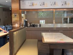 -高玛纳驴肉火烧(一世界店)