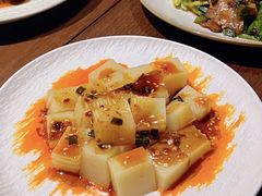 -肆海小川菜酒馆Wine Bistro (青年路店)