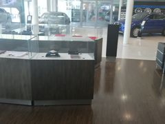 -上海伟杰·捷豹路虎4S店(闵行店)